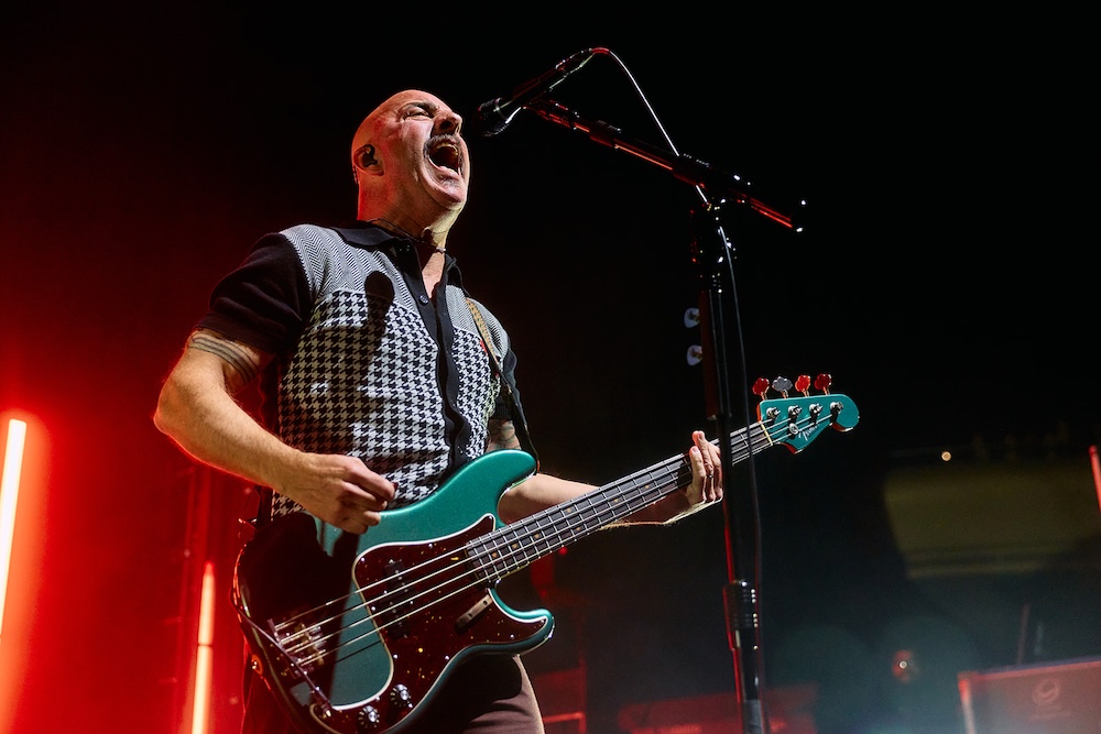 Live Shots: Rise Against and Alkaline Trio set a fire for Masonic crowd — Monterey Arts news