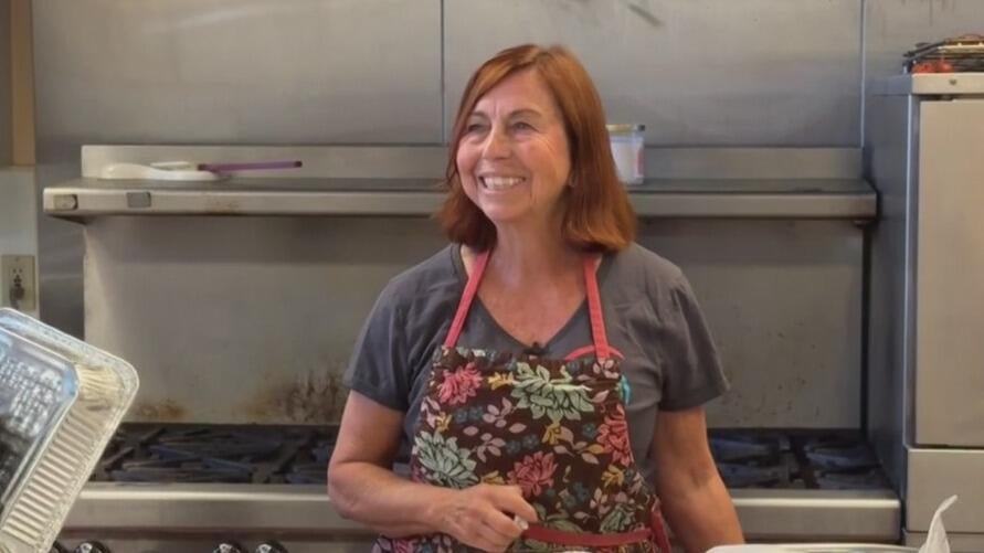 Bay Area woman's community service idea from 2012 grows to thousands of volunteers — CBS Bay Area (KPIX), Monterey Health news