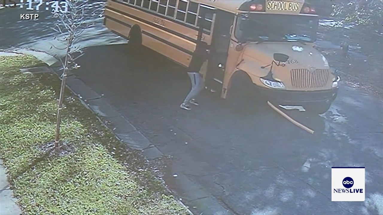 27-year-old Minnesota man credited for saving kids, driver in runaway school bus
       — ABC 7 Bay Area, Monterey Health news