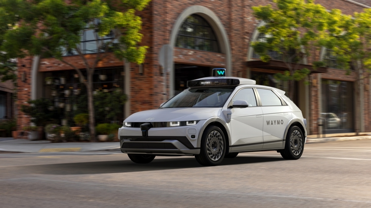 Waymo opens autonomous ride-hailing to all San Antonio residents — KENS 5 (San Antonio), Monterey Community news