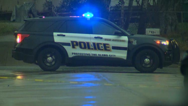 SAPD: Man found with gunshot wound on north side, two people detained — KENS 5 (San Antonio), Monterey Health news