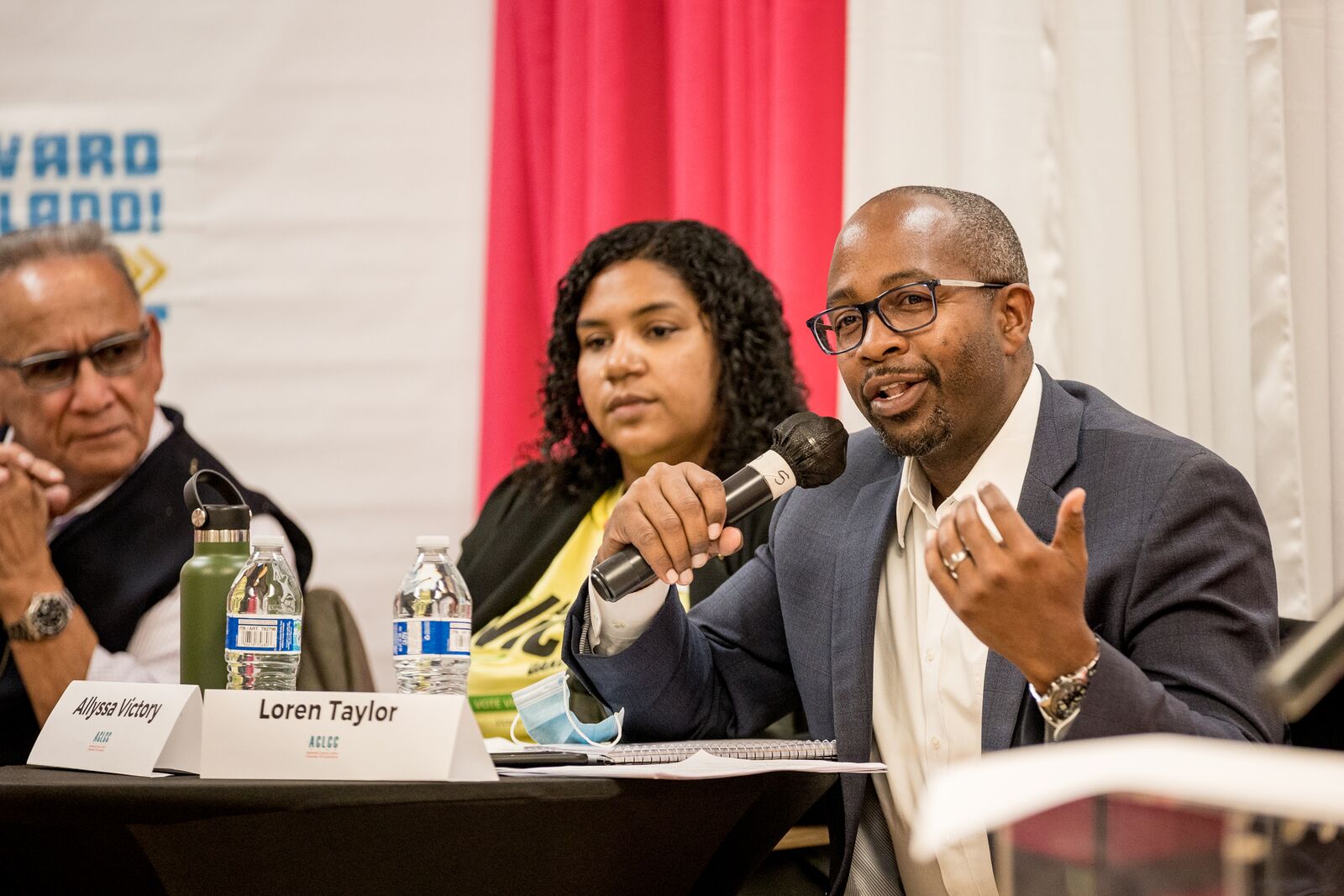 Thwarted in 2022’s mayoral election, Loren Taylor watches Thao in the hot seat — The Oaklandside, Monterey Arts news