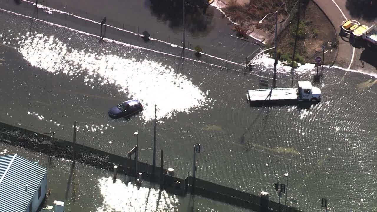 Here's why California high tides are so crazy big this year — Monterey Community news