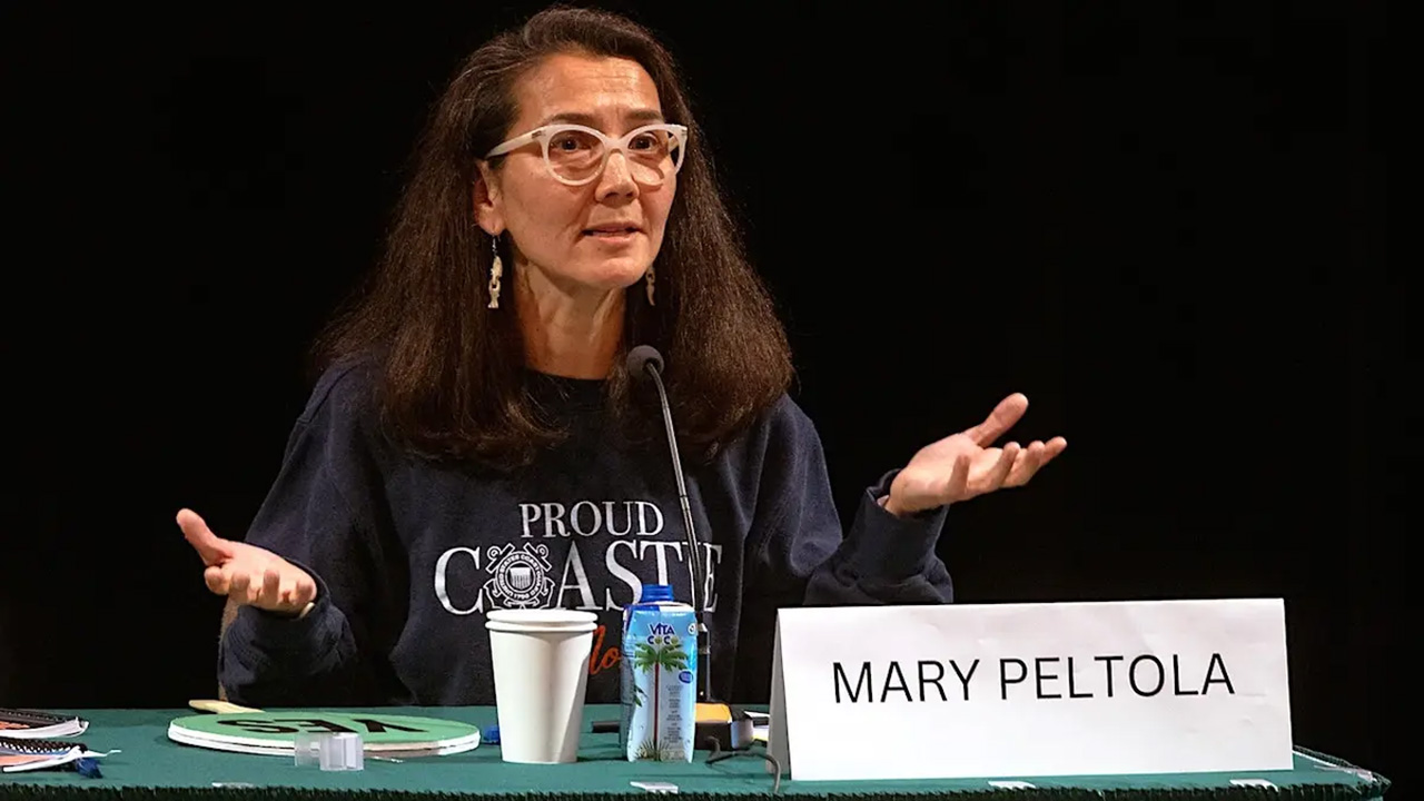 Alaska Senate candidate Mary Peltola suffers minor injuries in car crash — KTVU FOX 2 Bay Area, Monterey Schools news